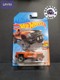 CHEVY SILVERADO OFF ROAD METAL FLAKE DARK ORANGE GRY92