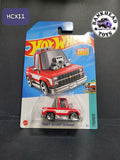TOOND 83 CHEVY SILVERADO RED HCX11