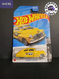 47 CHEVY FLEETLINE HCV91 YELLOW