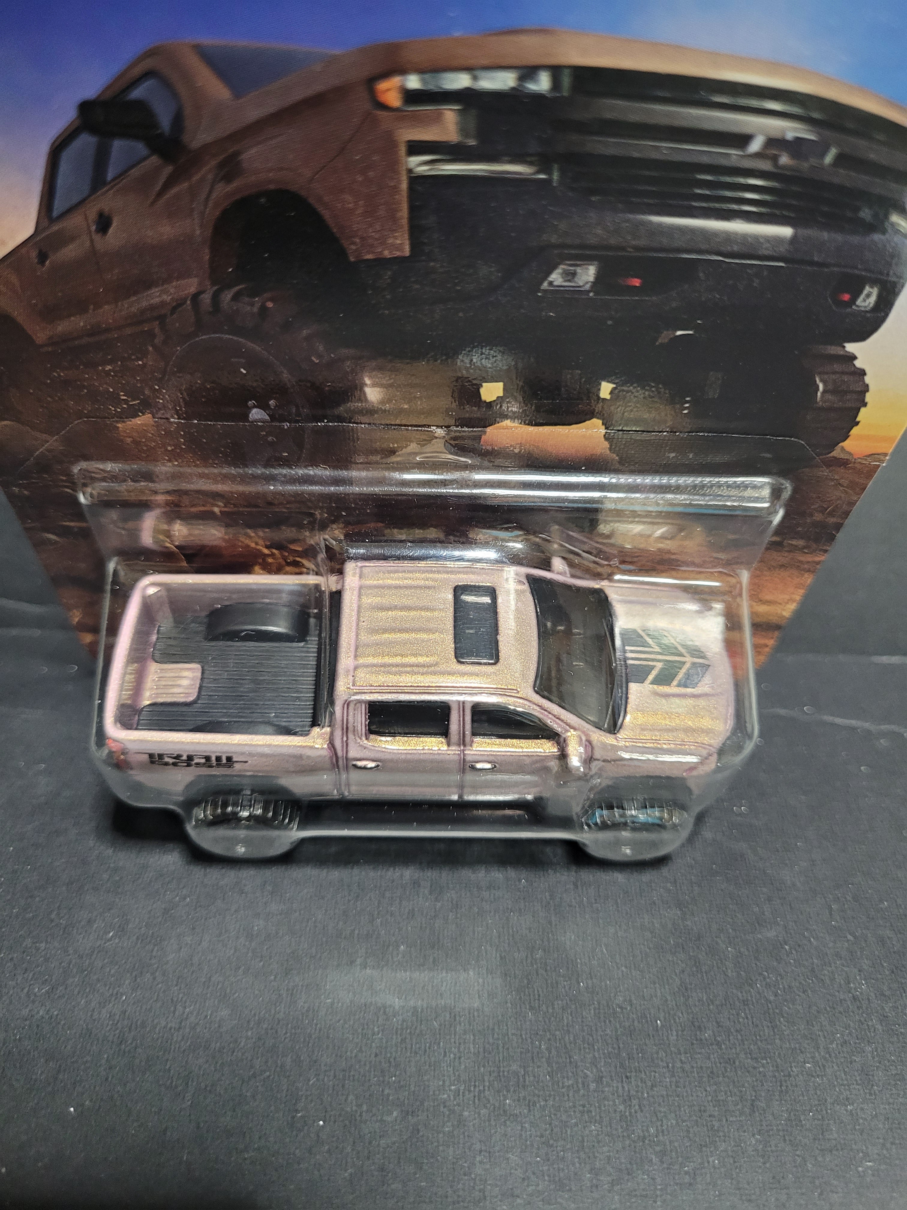 2019 CHEVROLET SILVERADO TRAIL BOSS LT JKX71 SILVE