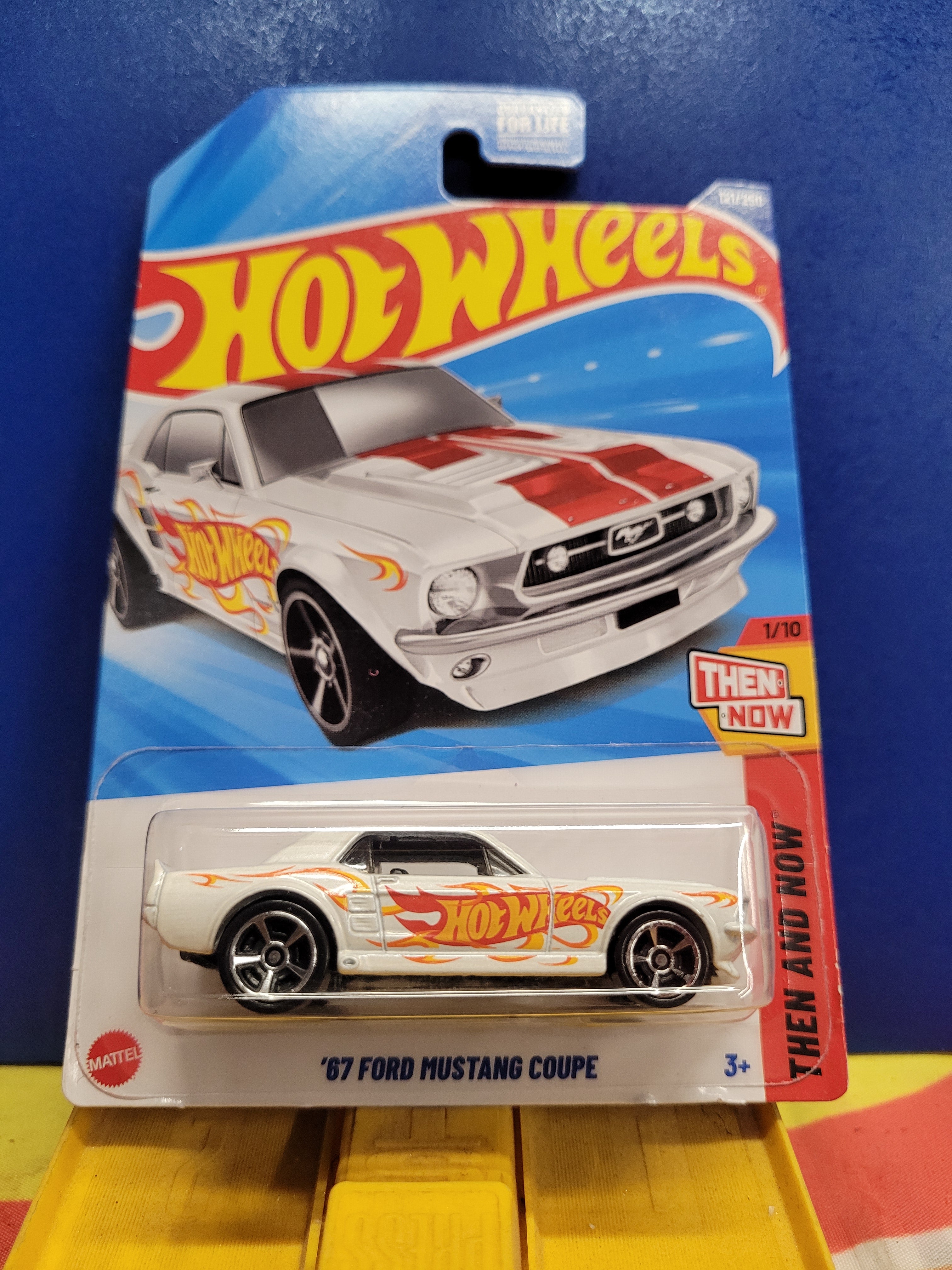 67 FORD MUSTANG COUPE HYY62