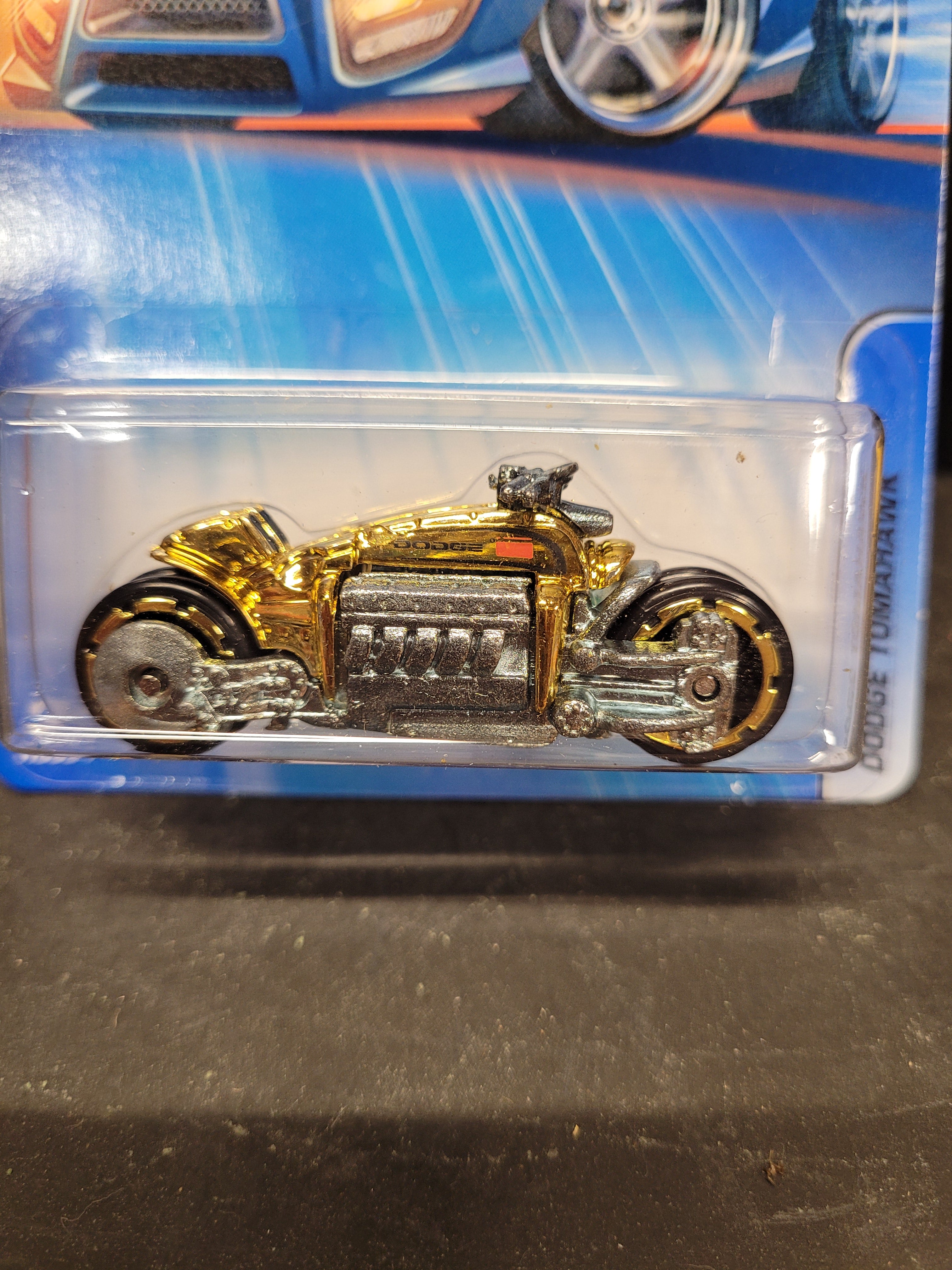 DODGE TOMAHAWK H9084