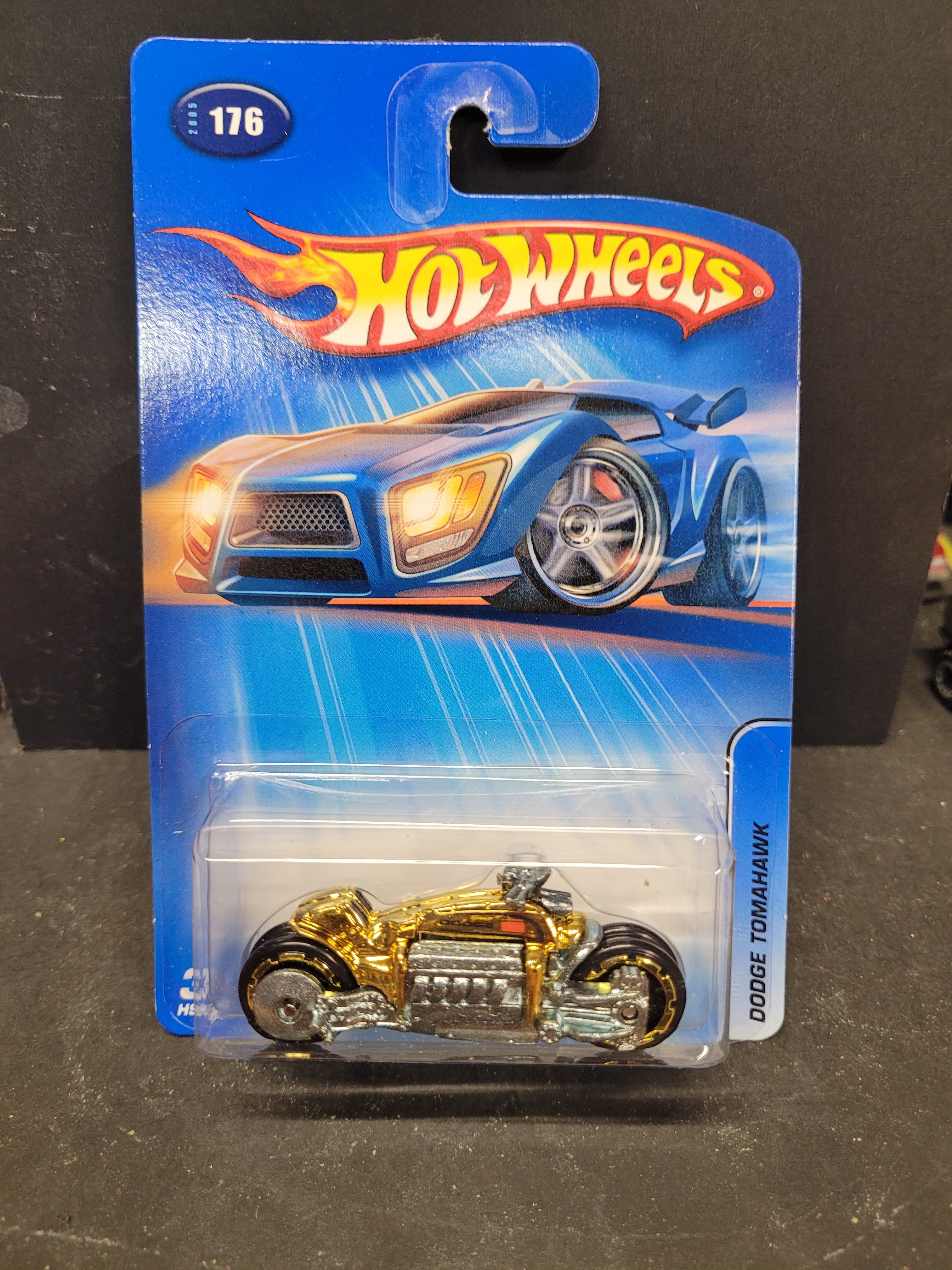 DODGE TOMAHAWK H9084
