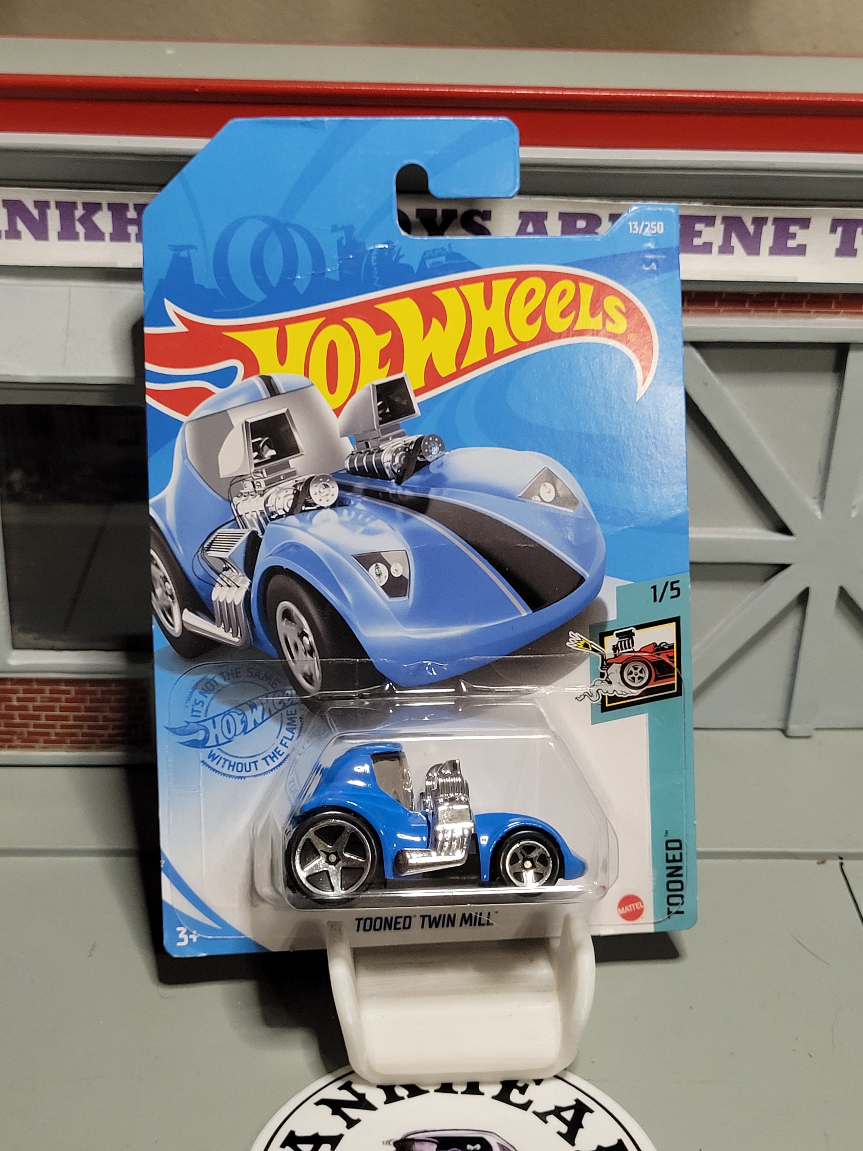 Tooned Twin Mill